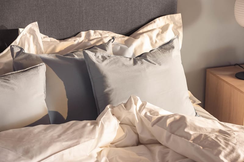 NOVELLA Familjesäng Sängpaket 240x210 cm Mörkgrå (+Fler val) - Möbler - Sovrum - Sängar - Komplett Sängpaket