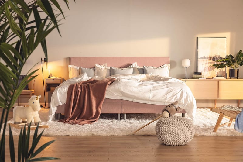 NOVELLA Familjesäng Sängpaket 240x210 cm Rosa (+Fler val) - Möbler - Sovrum - Sängar - Komplett Sängpaket