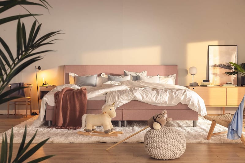 NOVELLA Familjesäng Sängpaket 280x200 cm Rosa (+Fler val) - Möbler - Sovrum - Sängar - Kontinentalsängar