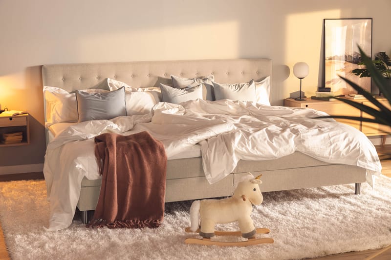 NOVELLA Familjesäng Sängpaket 280x210 cm Beige (+Fler val) - Möbler - Sovrum - Sängar - Komplett Sängpaket