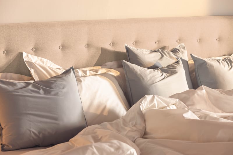 NOVELLA Familjesäng Sängpaket 280x210 cm Beige (+Fler val) - Möbler - Sovrum - Sängar - Komplett Sängpaket