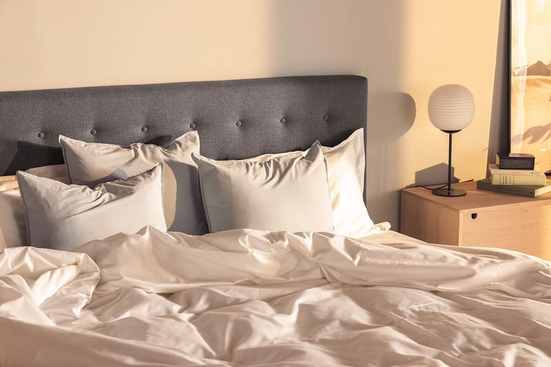 NOVELLA Familjesäng Sängpaket 280x210 cm Mörkgrå (+Fler val) - Möbler - Sovrum - Sängar - Komplett Sängpaket