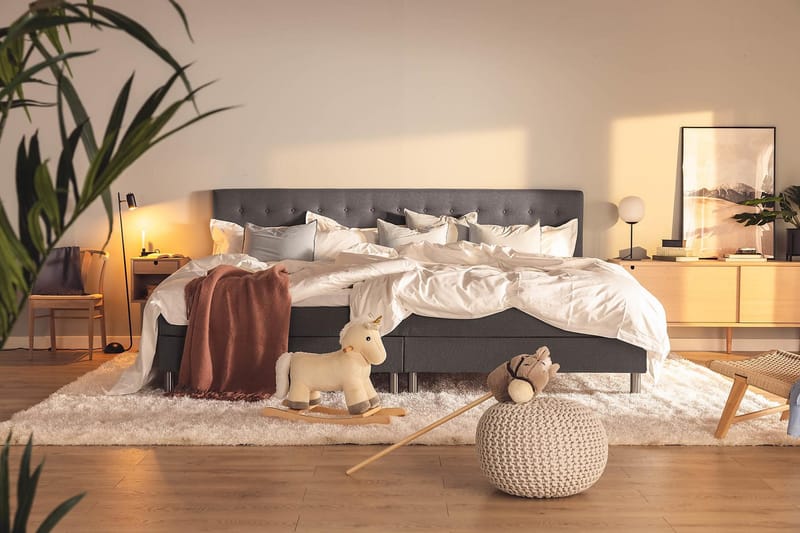 NOVELLA Familjesäng Sängpaket 280x210 cm Mörkgrå (+Fler val) - Möbler - Sovrum - Sängar - Komplett Sängpaket