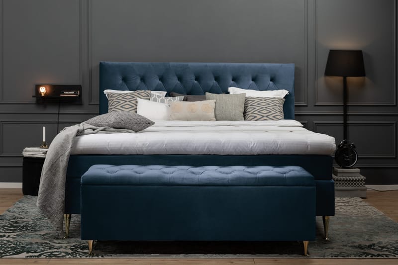 Royal Velvet Kontinentalsäng 210x210 cm - Mörkblå - Möbler - Sovrum - Sängar - Kontinentalsängar