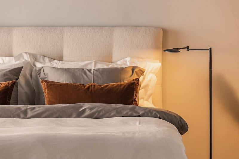 Oslo Lyx Sängpaket Boucle 180x200 Knappad gavel - Beige - Möbler - Sovrum - Sängar - Kontinentalsängar