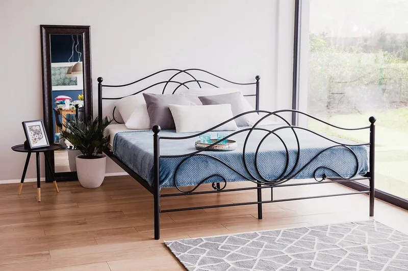 Lyra Dubbelsäng 160200 cm, Svart