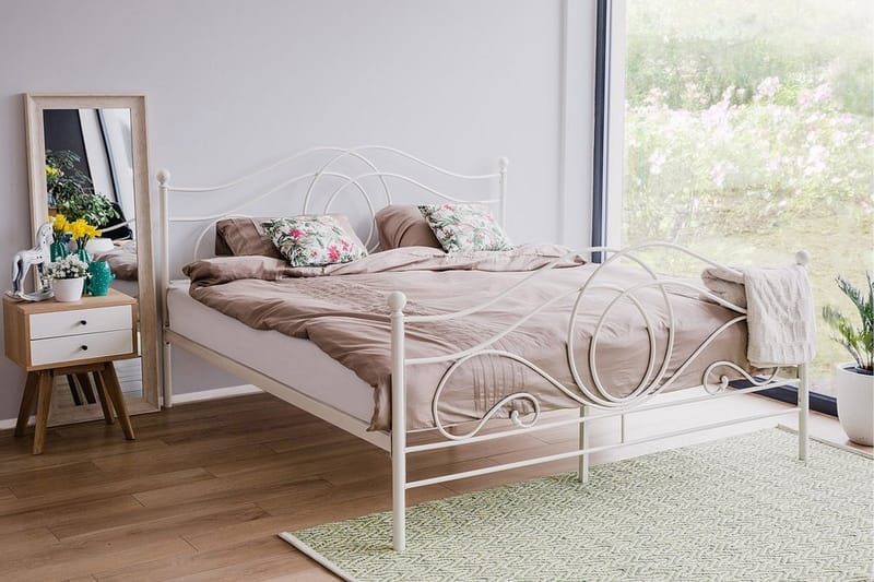 Lyra Dubbelsäng 160200 cm - Vit - Möbler - Sovrum - Sängram & sängstomme