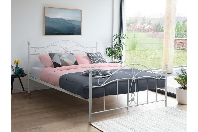 POLIGONO Ramsäng 140x200 cm Vit - Möbler - Sovrum - Sängar - Ramsäng