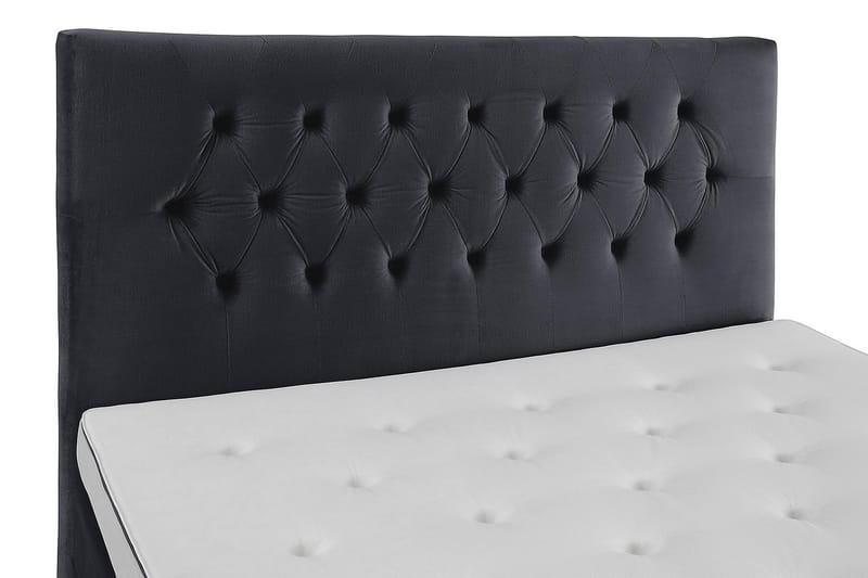 Royal Velvet Komplett Sängpaket Sammetssäng 180x200 cm - Svart med höga silverben - Möbler - Sovrum - Sängar - Komplett Sängpaket