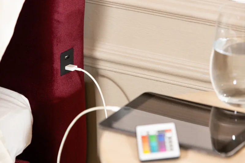 Alessia Förvaringssäng med LED-belysning 160x200 - Möbler - Sovrum - Sängar - Sängar med förvaring