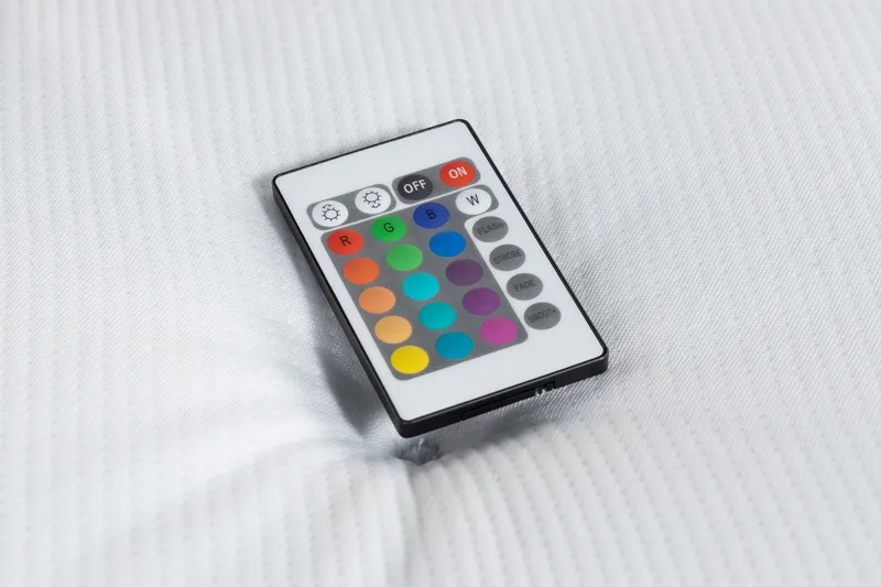 Alessia Förvaringssäng med LED-belysning 180x200 - Möbler - Sovrum - Sängar - Sängar med förvaring