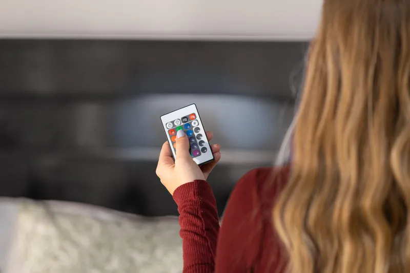 Alessia Komplett Sängpaket med Förvaring LED-belysning 180x200 cm - Mörkgrå Sammet - Möbler - Sovrum - Sängar - Sängar med förvaring