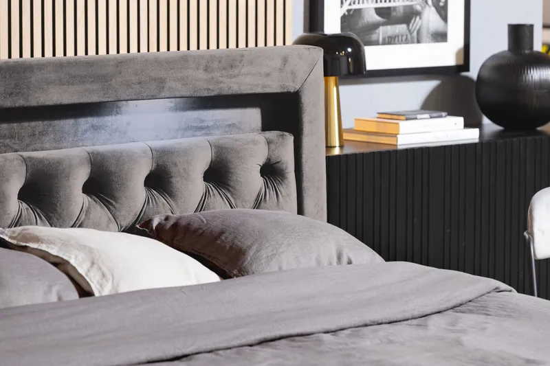 Francisco Komplett Sängpaket med Lyftförvaring LED-belysning 180x200 - Mörkgrå - Möbler - Sovrum - Sängar - Komplett Sängpaket