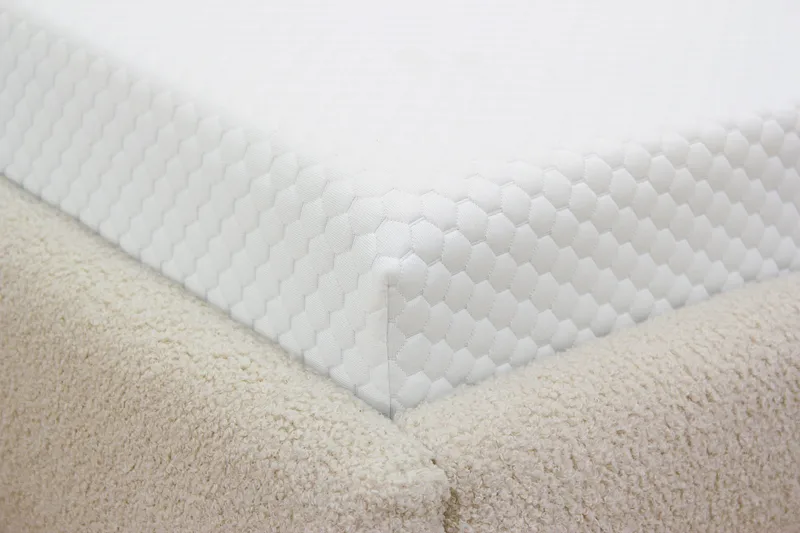 Teddy Komplett Sängpaket Sängram med Madrass 160x200 cm - Beige - Möbler - Sovrum - Sängar - Komplett Sängpaket