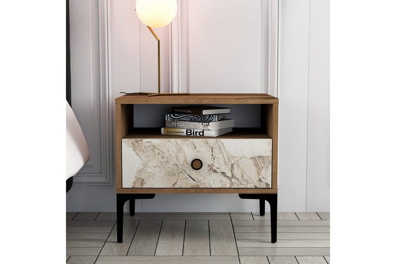 Ameias Sängbord 56x40 cm Brun/Vit - Hanah Home - Möbler - Sovrum - Sängbord