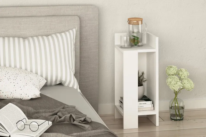 Decorta Sängbord 27 cm med Förvaring Hyllor + Luckor Höger - Vit - Möbler - Sovrum - Sängbord