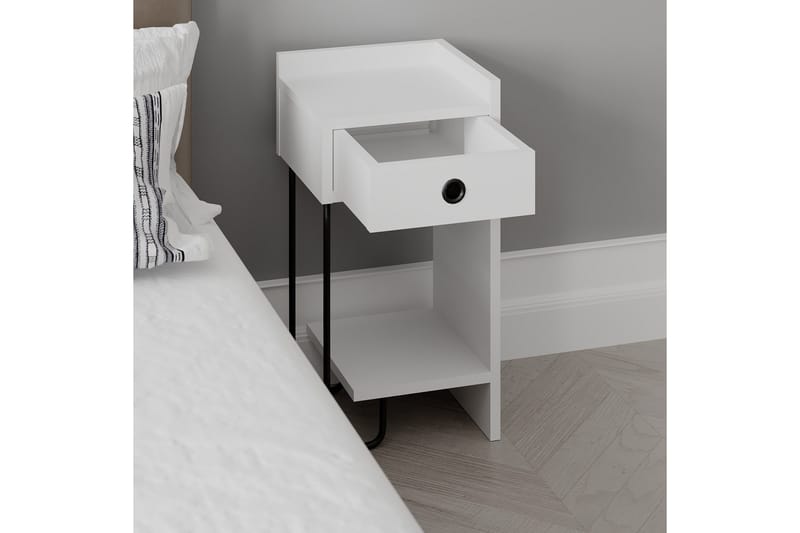 Sirius Sängbord 32x30 cm Vit - Hanah Home - Möbler - Sovrum - Sängbord