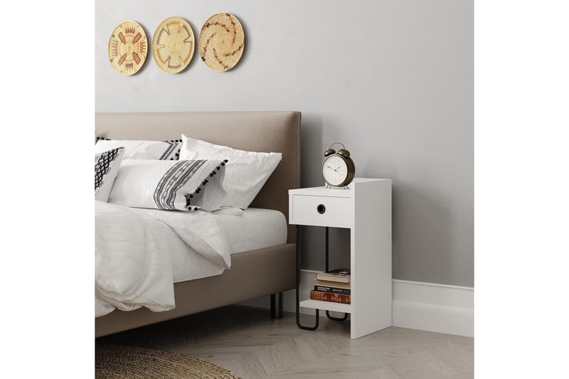 Sirius Sängbord 32x30 cm Vit - Hanah Home - Möbler - Sovrum - Sängbord