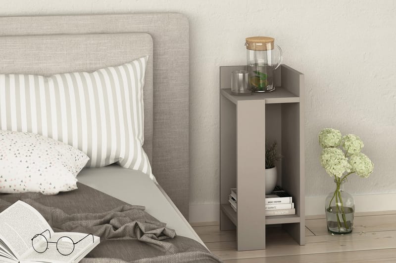 VALERY Sängbord 27 cm med Förvaring Hyllor + Luckor Höger Tr - Brun - Möbler - Sovrum - Sängbord