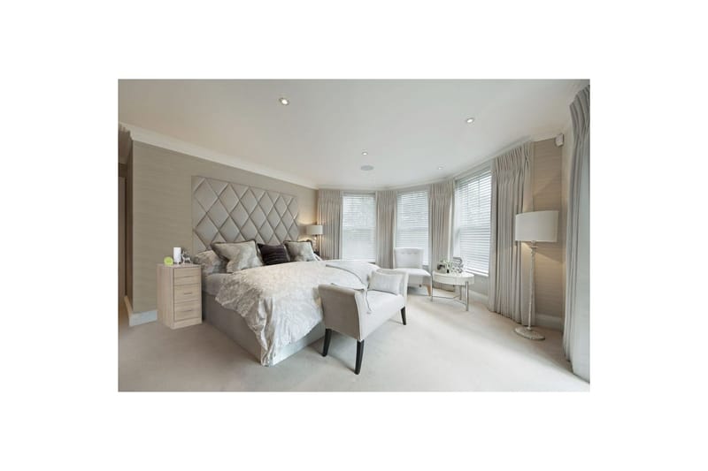 Sängbord Wohnling för resårbotten, 68 cm hög och 3 lådor i modern design Sonoma - Sonoma - Möbler - Sovrum - Sängbord