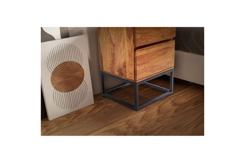 Sängbord Wohnling Modern look med 2 lådor tillverkade av massivt sheeshamträ i en industriell look - Möbler - Sovrum - Sängbord