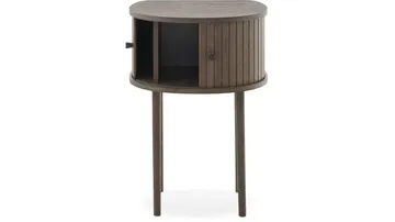 Sängbord Yngvar H68 cm - Brunlackad ek - Möbler - Sovrum - Sängbord