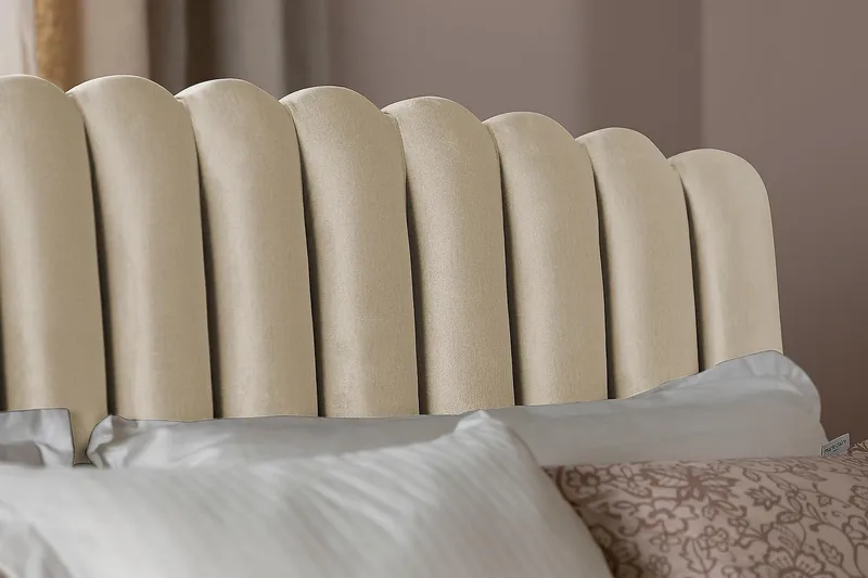 Davia Sänggavel 180 cm - Beige/Sammet - Möbler - Sovrum - Sänggavlar