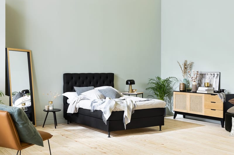 Ella Sänggavel 120 cm Djuphäftad - Svart - Möbler - Sovrum - Sänggavlar