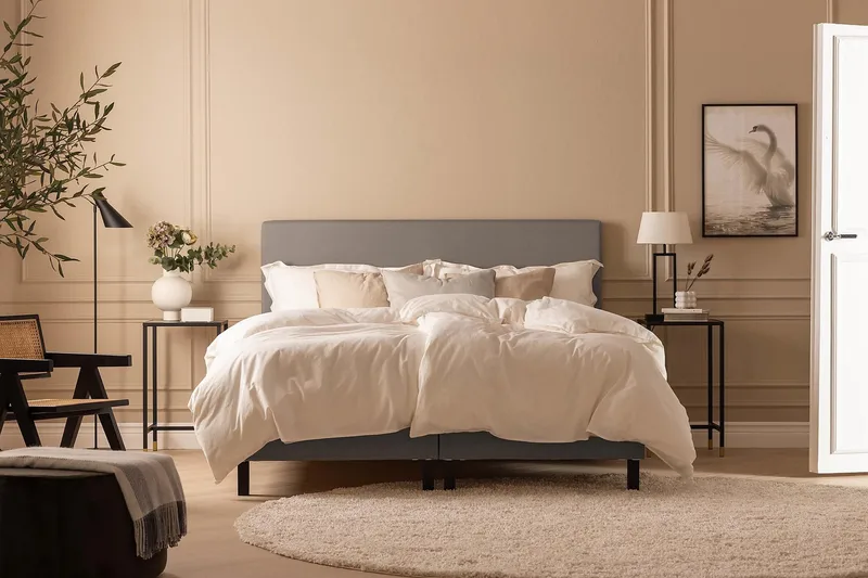 Scarlett Knappad gavel 120 - Grå - Möbler - Sovrum - Sänggavlar