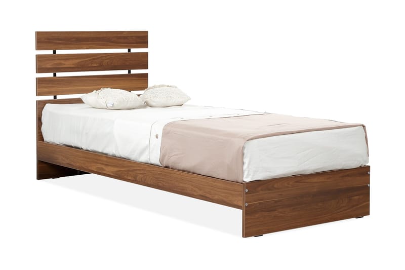 Feldene Sängram 120x200 cm, Valnöt