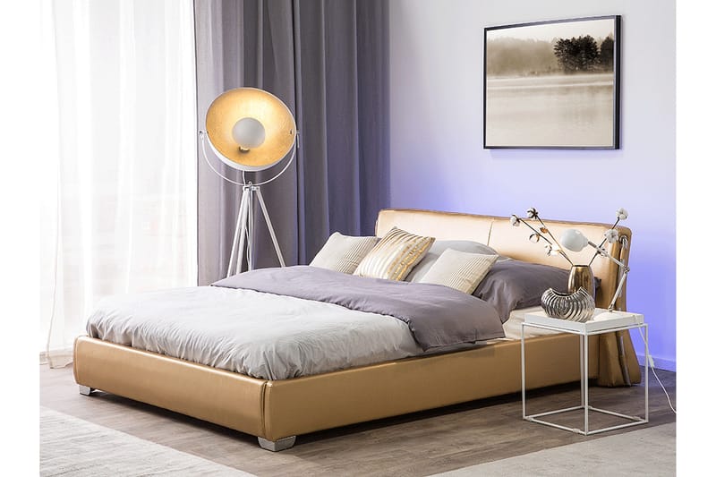 MONTEVIOUS Dubbelsäng med LED 160x200 Guld - Möbler - Sovrum - Sängram & sängstomme