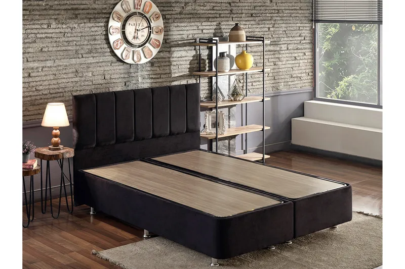 Ryntham Sängram Dubbel med Sänggavel 160x200 cm - Svart - Möbler - Sovrum - Sängram & sängstomme