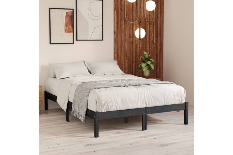 Sängram grå massiv furu 135x190 cm UK dubbel - Grå - Möbler - Sovrum - Sängram & sängstomme