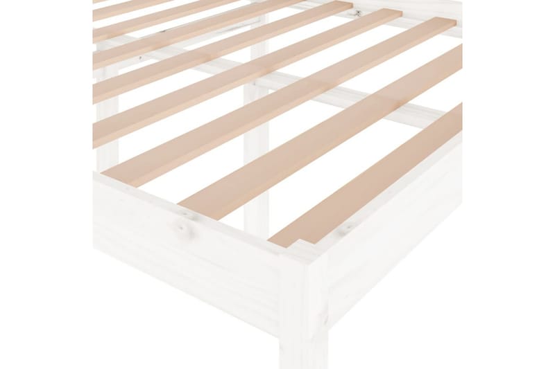 Sängram vit massiv furu 140x190 cm - Vit - Möbler - Sovrum - Sängram & sängstomme