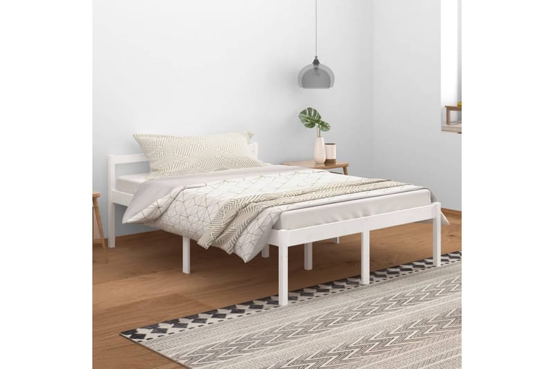 Sängram vit massiv furu 140x200 cm - Vit - Möbler - Sovrum - Sängram & sängstomme