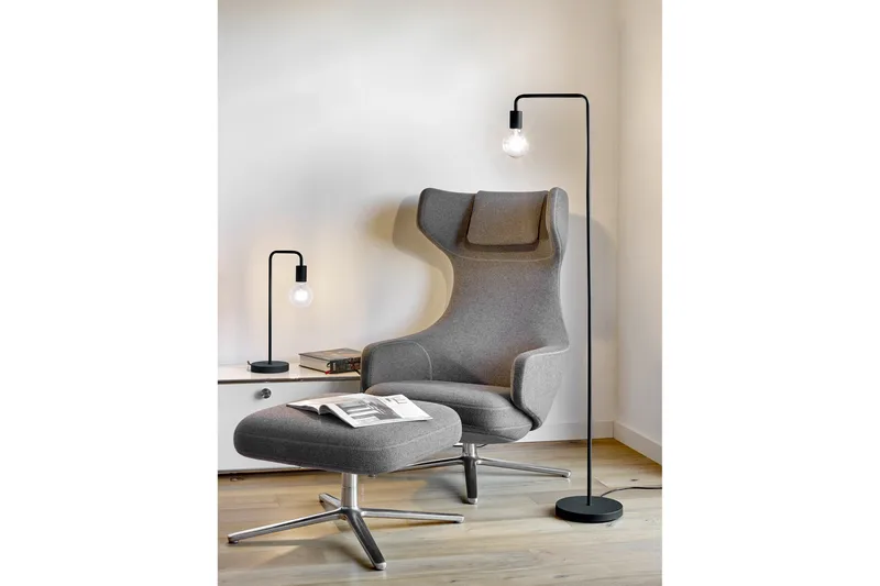 Diallo Golvlampa E27 mattsvart - Matt svart - Möbler - Sovrum - Sovrumslampa