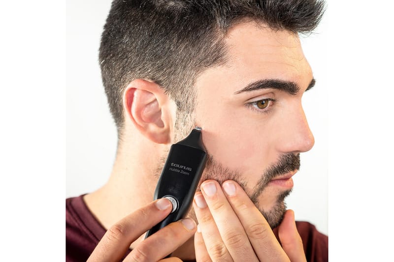 Skäggtrimmer Taurus Hubble Zoom Svart - Svart - Möbler - Tillbehör & accessoarer - Badrumstillbehör
