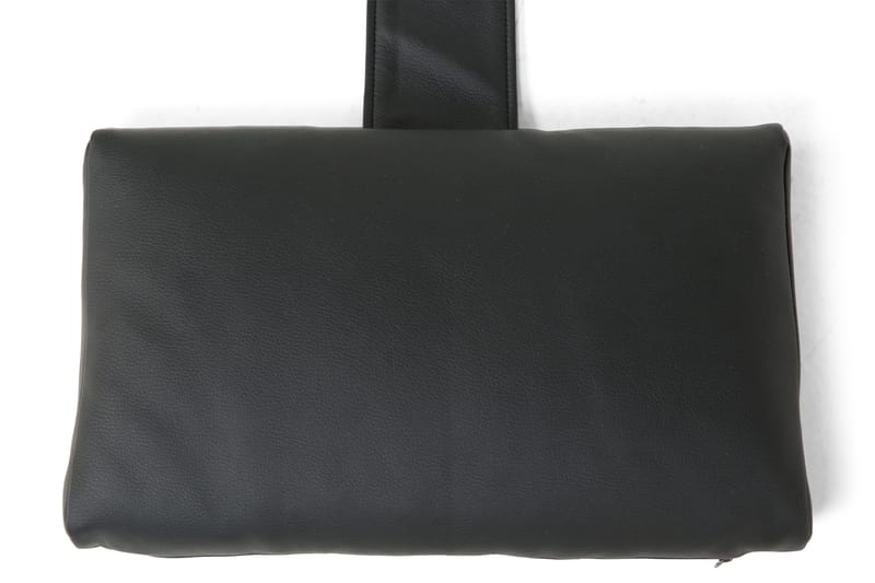 SINNEBO Lyx Nackkudde 1-pack Svart PU - Möbler - Tillbehör & accessoarer - Sängtillbehör - Nackkudde