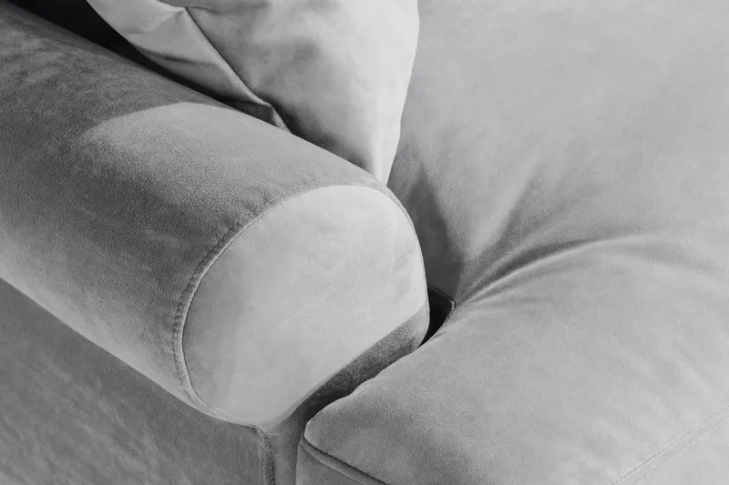 Andrew Loveseat Sammet - Silvergrå/Mässing - Möbler - Vardagsrum - Fåtöljer