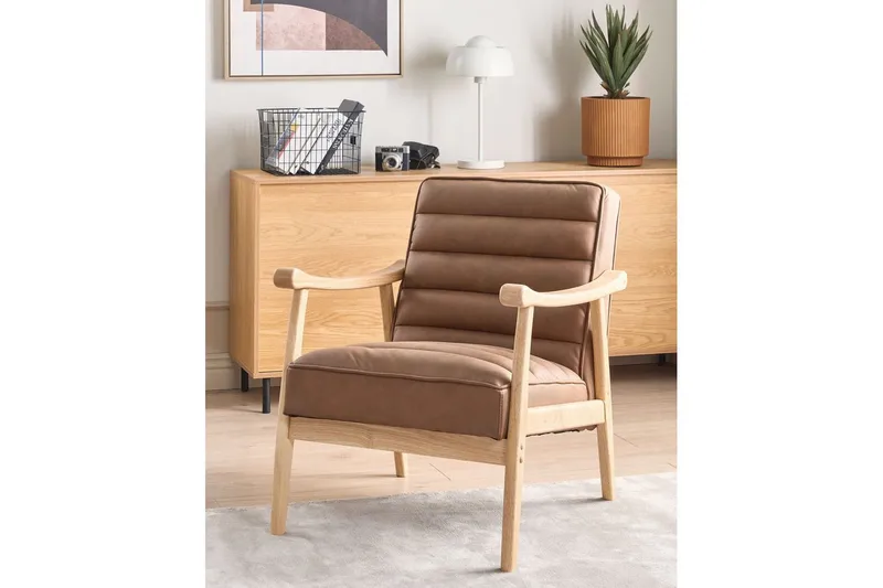 Fåtölj Leknes - Brunt, ljust trä - Möbler - Vardagsrum - Fåtöljer