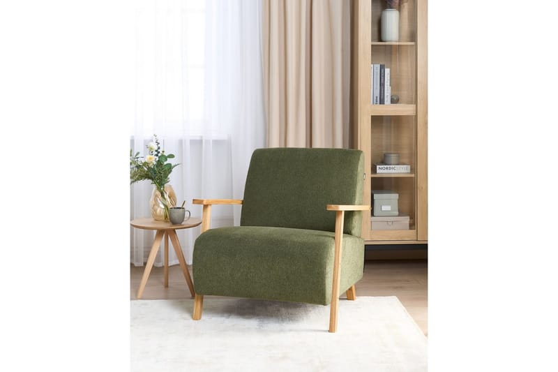 Fåtölj Lesja - Grönt, ljust trä/Polyester - Möbler - Vardagsrum - Fåtöljer