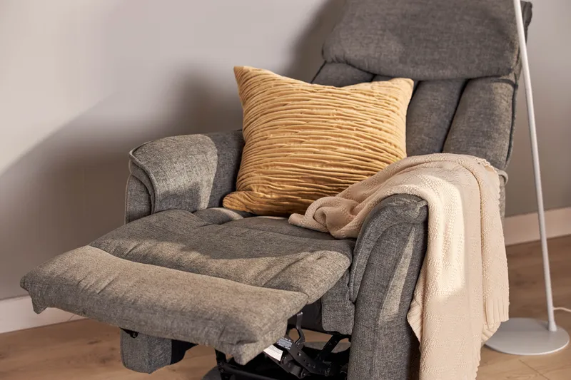 Umeå Fåtölj Snurr & Gung - Tyg Grå - Möbler - Vardagsrum - Fåtöljer - Biofåtöljer & reclinerfåtöljer