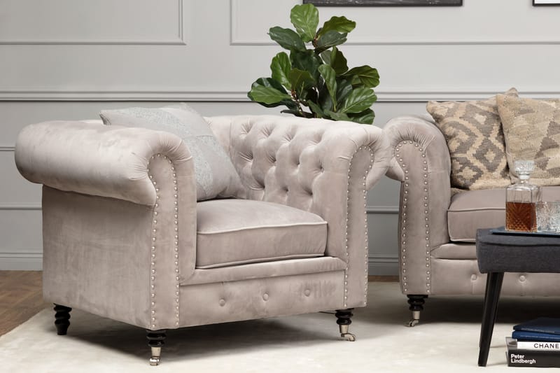 CHESTERFIELD LUX Sammetsfåtölj Sand - Möbler - Vardagsrum - Fåtöljer - Chesterfield fåtölj