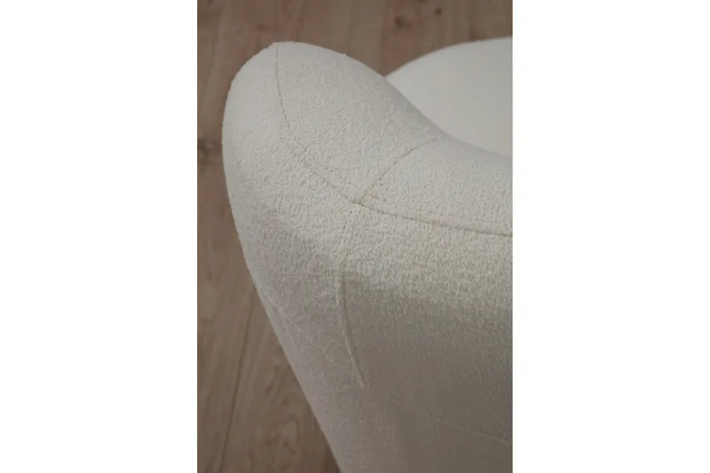 Cassius Fåtölj - Vit - Möbler - Vardagsrum - Fåtöljer - Fåtölj utan armstöd
