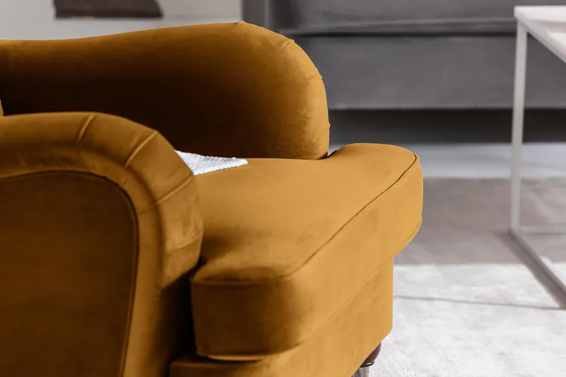 Howard Riviera Fåtölj med Fotpall - Amber - Möbler - Vardagsrum - Fåtöljer - Fåtölj med fotpall