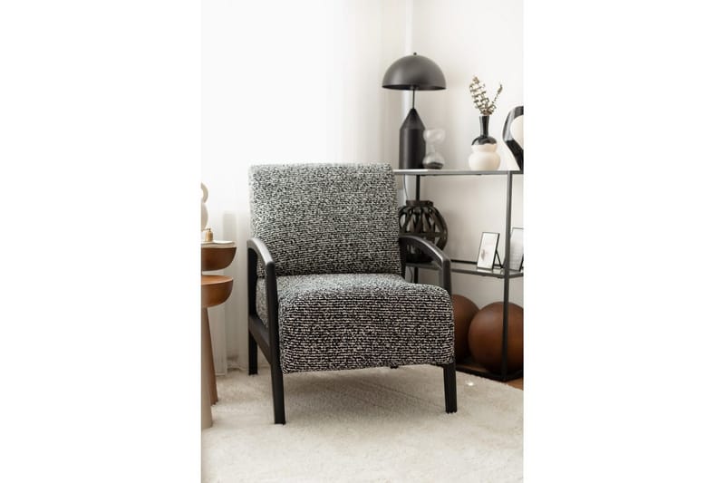 Illen Öronlappsfåtölj - Svart/Vit - Möbler - Vardagsrum - Fåtöljer - Öronlappsfåtölj