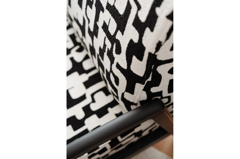 Illen Öronlappsfåtölj - Svart/Vit - Möbler - Vardagsrum - Fåtöljer