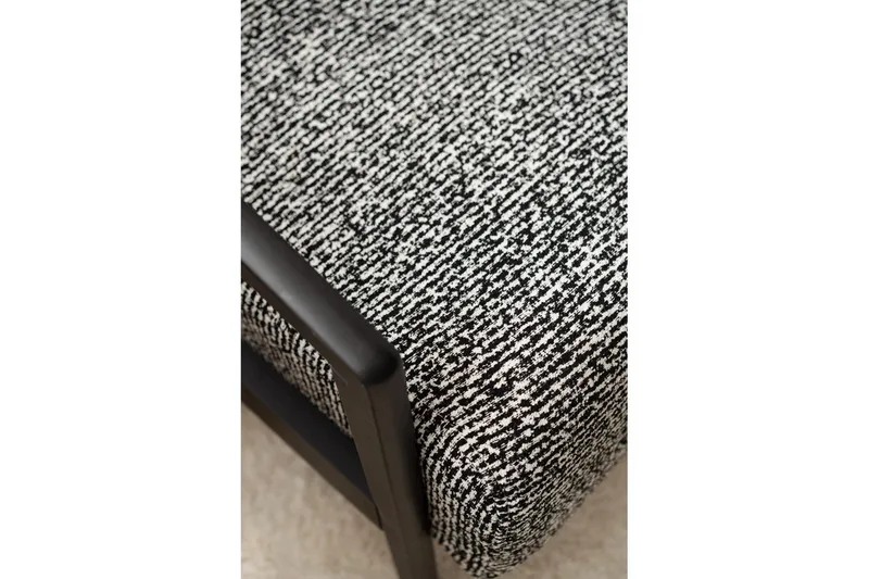 Illen Öronlappsfåtölj - Svart/Vit - Möbler - Vardagsrum - Fåtöljer - Öronlappsfåtölj