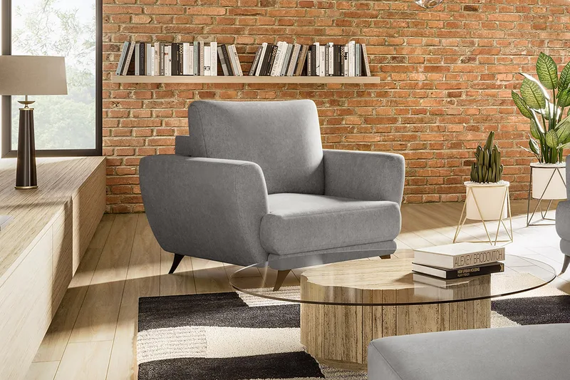 Megis Fåtölj, Ljusgrå