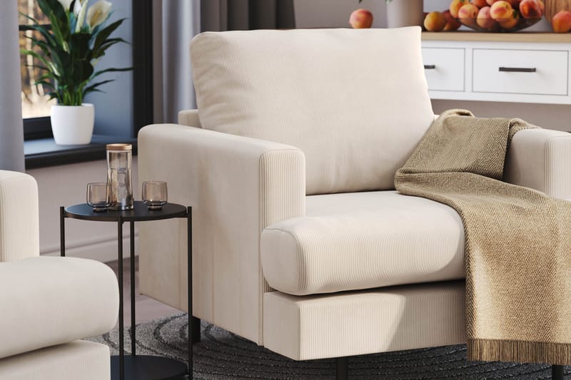 Menard Compact Fåtölj - Beige - Möbler - Vardagsrum - Fåtöljer